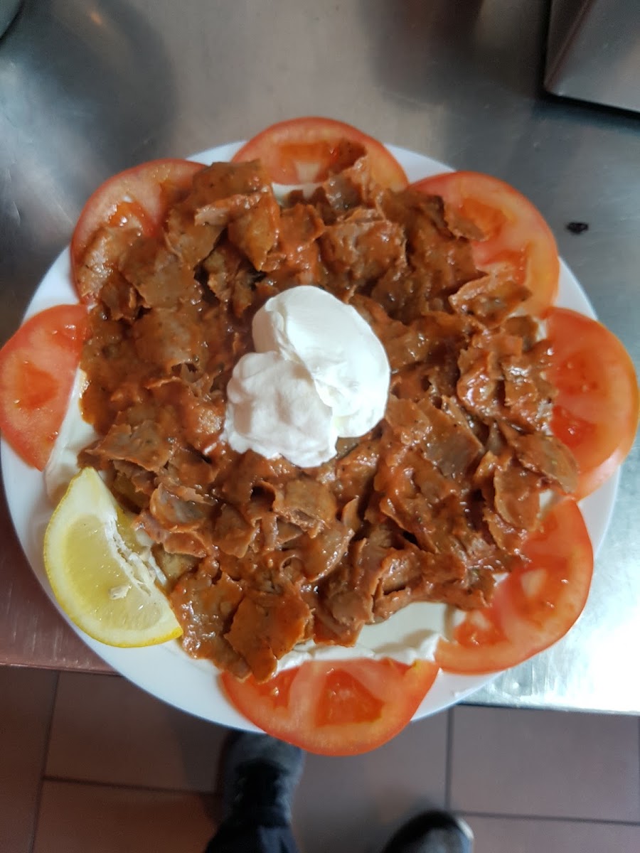 Musti Döner Grill Haus Lehrte-4